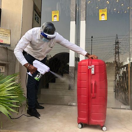 فندق كايسونز إن نيودلهي المظهر الخارجي الصورة